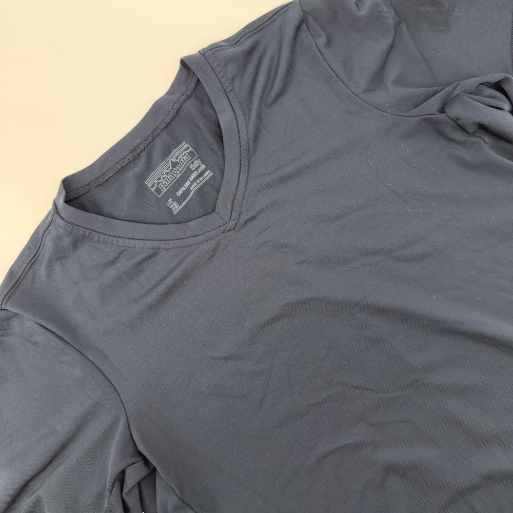 Patagonia Womens Capilene Daily Baselayer V-Neck Shirt Navy Blue XS